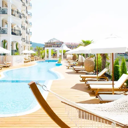 Harmony Suites Saint Vlas Апарт-отель 4*